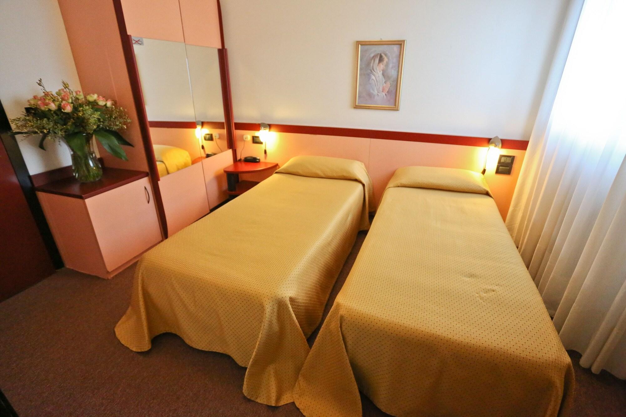 Hotel Due Ragni Villorba Buitenkant foto