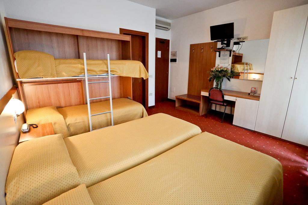 Hotel Due Ragni Villorba Buitenkant foto