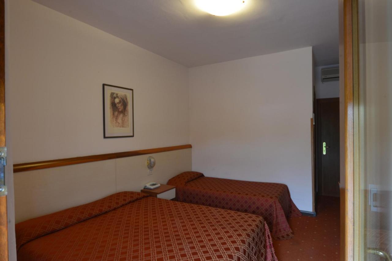 Hotel Due Ragni Villorba Buitenkant foto